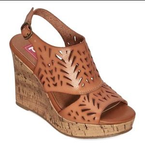 NEW IN BOX - Pop Comfort Fit Madesh Wedge (7M)